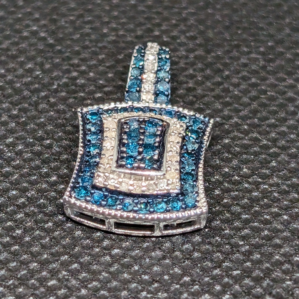 Blue And Silver Real Diamond Paint 1 And 1/2 Carats